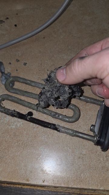 Стиралка отключает свет в квартире? Проверь ТЭН — он мог просто зажариться в ворсе смотреть онлайн