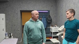 На приёме у костоправа