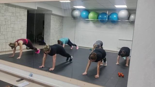 Огненная посленовогодняя тренировка 💪 смотреть онлайн