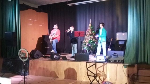 Три белых коня.mp4 смотреть онлайн