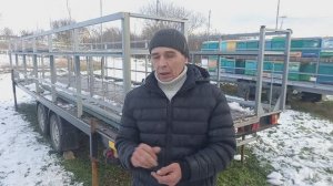 1 января, сняли пчёл с прицепа