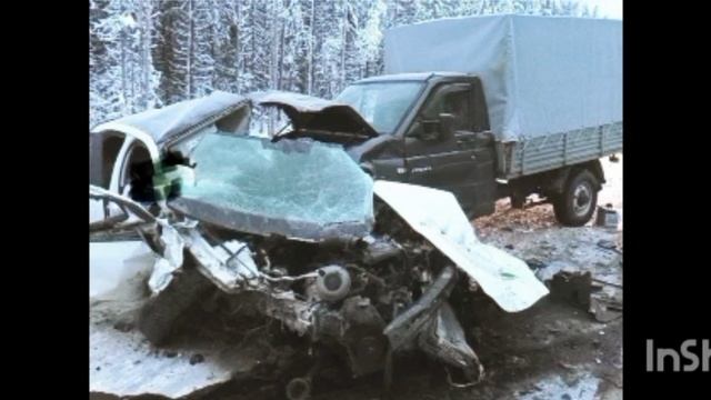 Авария в Архангельске с УАЗ, Mazda 6,Skoda Octavia.