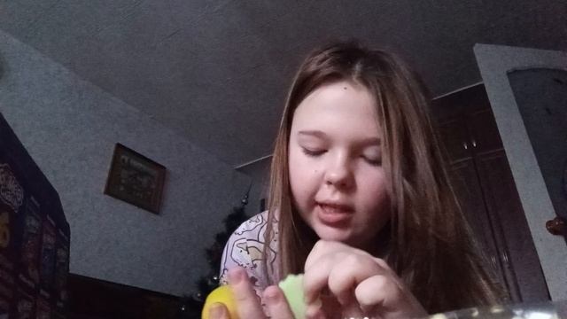 Подарок на Новый год смотреть онлайн