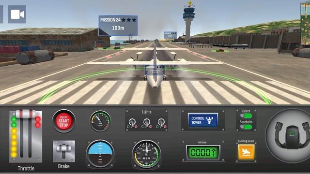 первоклашка играет в Airplane Pro