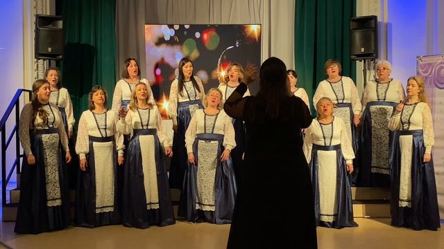 Щедрик - колядка в обр. Леонтовича | Carol of the Bells | Хор Людмила смотреть онлайн