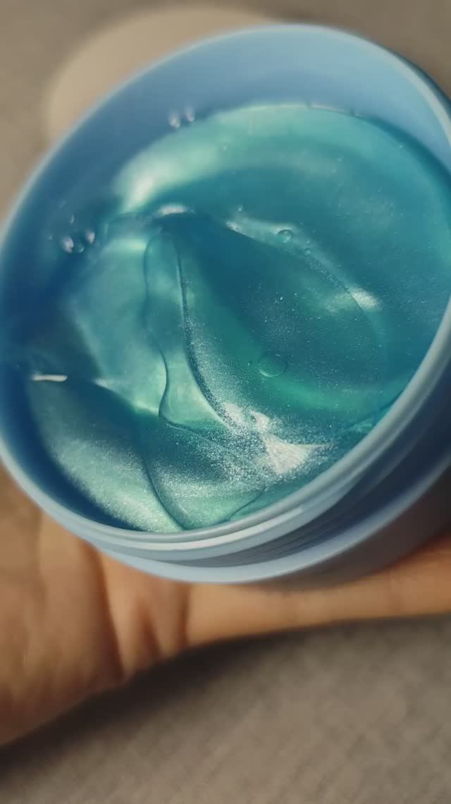 Патчи Gegemoon с гиалуроновой кислотой от отесности и кругов под глазами. В упаковке 60 штучек смотреть онлайн