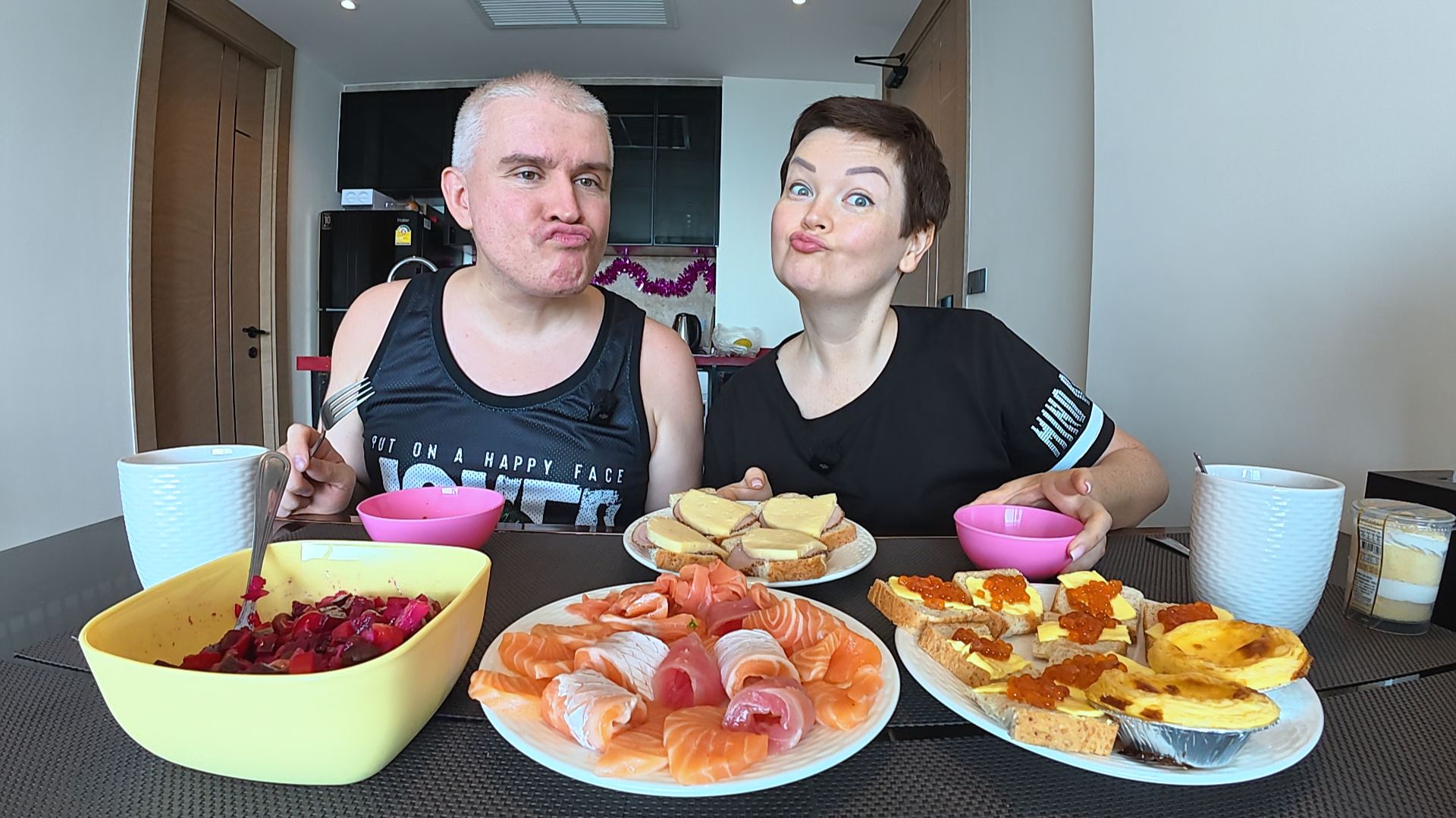 Мукбанг БАРСКИЙ завтрак АРИСТОКРАТОВ 1 января в Таиланде! Мы за ЗДОРОВЫЙ образ жизни! Мысли вслух смотреть онлайн