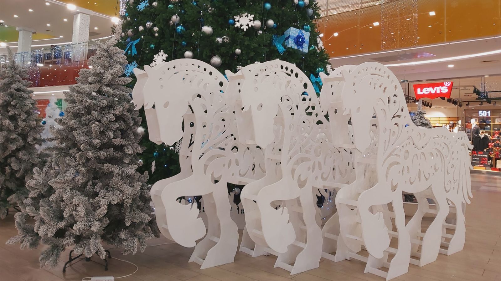 Доработала предновогодние ярмарки! Вирус настиг и меня))) смотреть онлайн