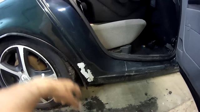 Сняли бронеплёнку со свежей покраски.  Отчёт.