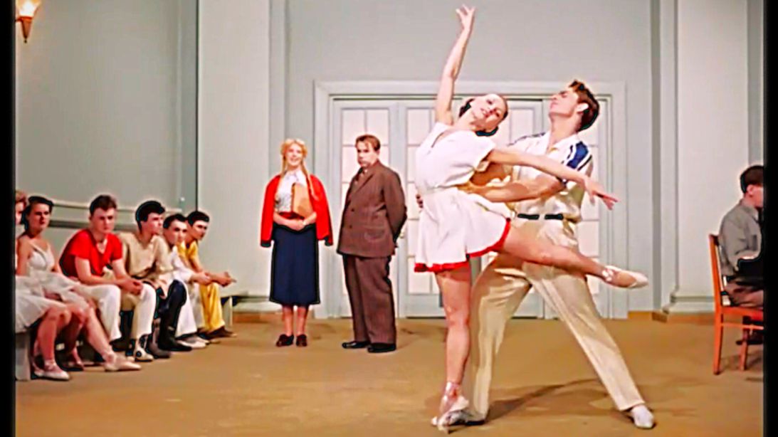 Комедия "Карнавальная ночь" (фрагмент 1). #Танцы смотреть онлайн