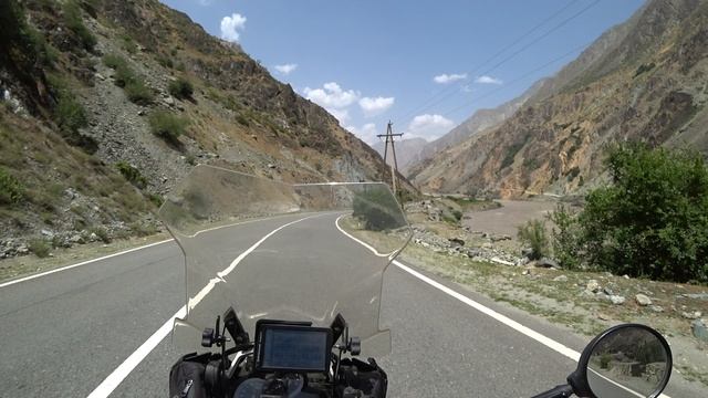 Дорога край реки Пяндж (2) смотреть онлайн