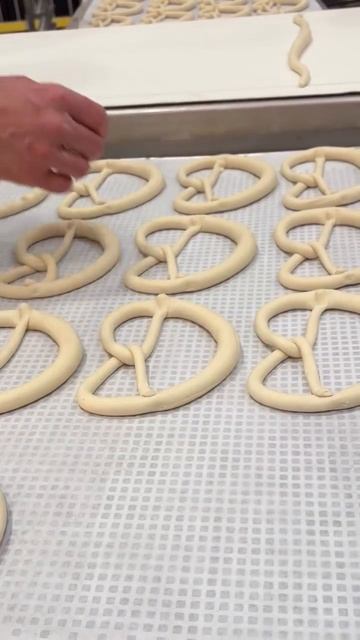 Горячий крендель - Брецель