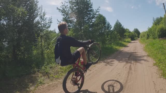 В Пудем через Озерки 2025 смотреть онлайн