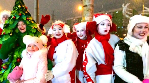 НОВОГОДНИЙ АВТОБУС 