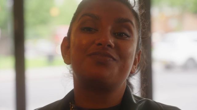 English File 5 Interm Practical English 1 Reacting to what people say-1 смотреть онлайн