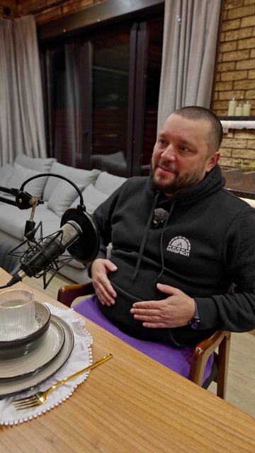 Проверена Сантой 🎅🏽 смотреть онлайн