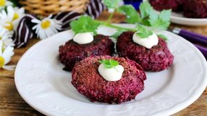 Свекольные котлеты с манкой и чесноком