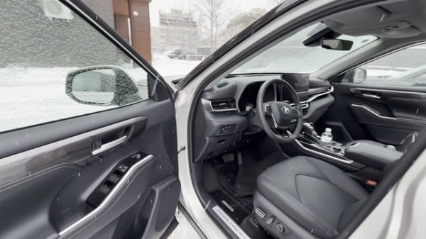 ХАЙЛЕНДЕР ЦВЕТА ШАМПАНСКОГО🥂