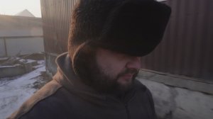 2 январю Меня продуло Приболел ПОДВАЛ ИЛЬИЧА кормлю домашних животных в Сибири