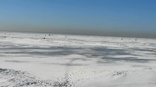 Финский залив зимой под Санкт-Петербургом. смотреть онлайн