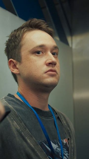 Когда точно знаешь, что происходит за спиной 😏 смотреть онлайн