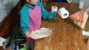Собрали наборы первой необходимости в госпиталь/ Диана помогает/ Наборы для эвакуации.