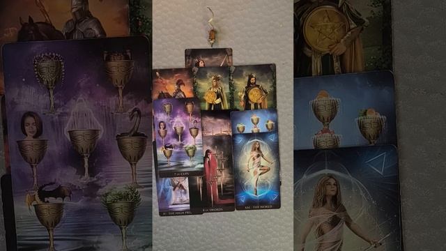 Таро для Мужчин ☀️Ждёт ли она вас☀️ смотреть онлайн