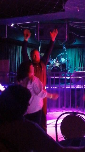 праздником! Пусть это поздравление согреет сердце, подарит улыбку смотреть онлайн