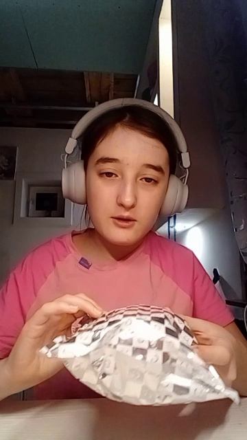 распаковываю подарок от деда мороза😱😱😱 смотреть онлайн