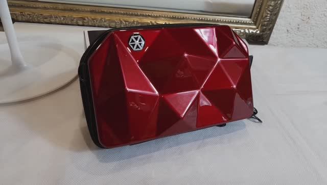 Каркасная сумка Baellerry бордового цвета