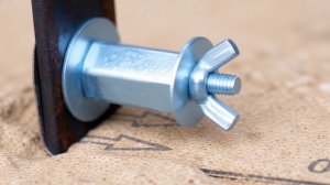 САМОДЕЛЬНАЯ НОЖОВКА ПО МЕТАЛЛУ ИЗ НАЖДАЧКИ! Работает ЛУЧШЕ ЗАВОДСКОЙ!