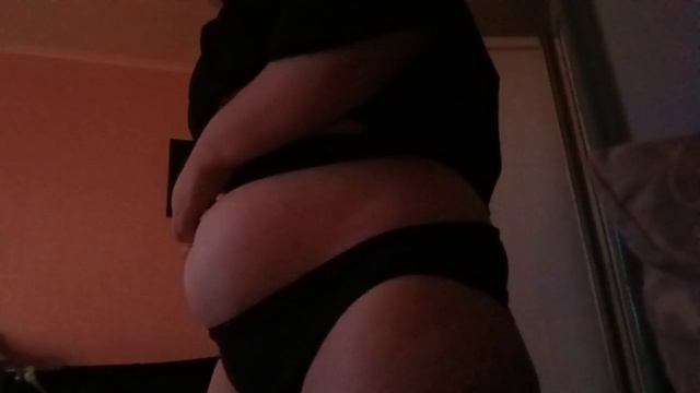 пытаюсь застегнуть ремень🎀 смотреть онлайн