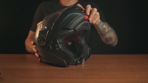 Мотошлемы работают НЕ ТАК, как вы думаете - Мозг против асфальта.