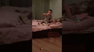 24 часа на кровати челлендж