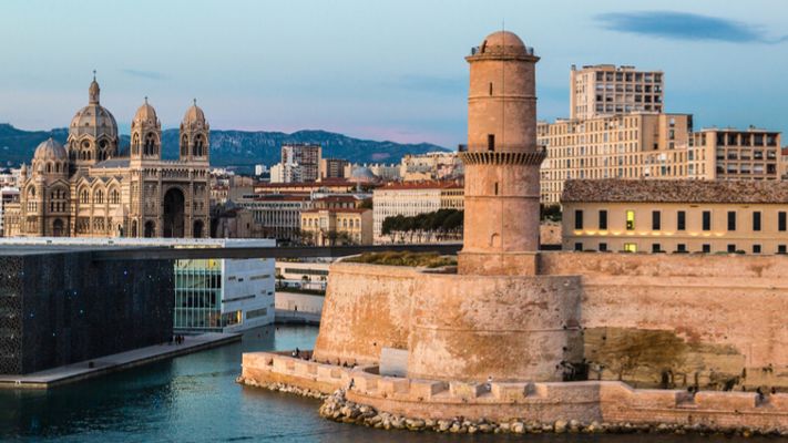 Прогулка по Марселю и как добраться в порт Марселя смотреть онлайн