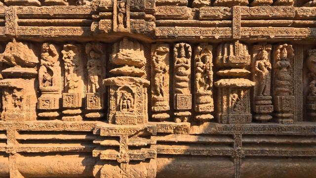 Конарк, Индия. Утраченный шедевр древнеиндийской архитектуры (4K HDR) смотреть онлайн