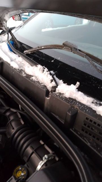 Моя конструкция удержания дворников не мешает открытию капота ни в гранте не в Весте смотреть онлайн