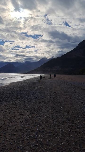 Вечером расположитесь удобно и сфокусируйтесь на этом видео для очищения мыслей