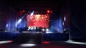 С Новым Годом ! Страна