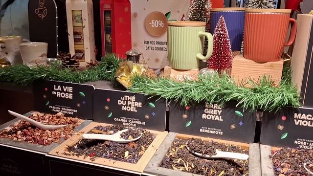 Рождество в Европе. Рождественский рынок в Экс-ан-Прованс, Франция смотреть онлайн