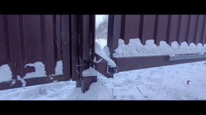 Нижний улавливатель откатных ворот.mp4