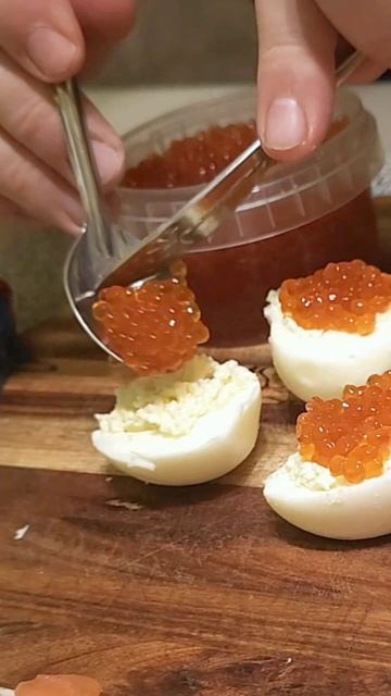 приготовил два вида закусок!!!