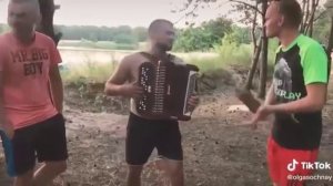 МОЖЕТ БЫТЬ Я НЕВЕЗУЧ.mp4