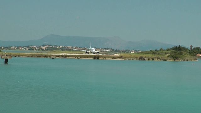 Летим на Корфу смотреть онлайн