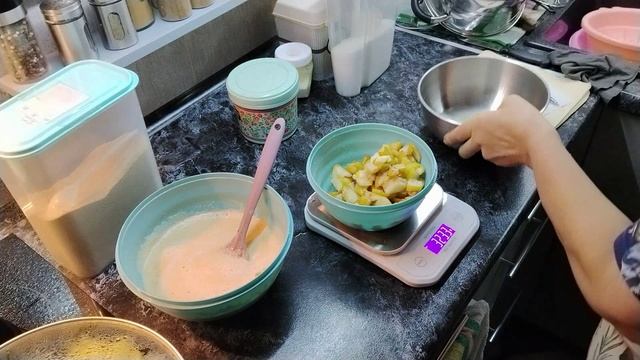Шарлотка с грушей пп. смотреть онлайн