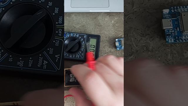 Пайка внешних модулей питания 12-24 вольта для ESP32 часть 2 смотреть онлайн