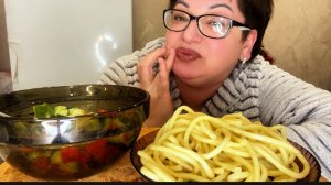 Зацените)))Моя новая помада и она совсем не красная, но я с ней -шикарна/Болтовлог