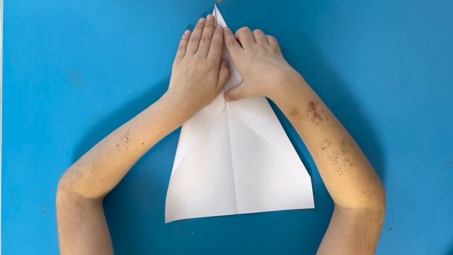 Новый самолётик из бумаги, оригами для детей