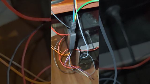 Бюджетный блок дистанционного запуска во время испытания на столе смотреть онлайн