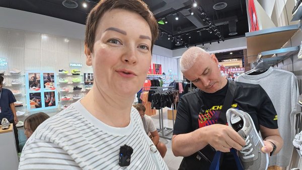 Купила СЕБЕ дорогой ПОДАРОК на НГ и Рождество) Вован НЕ ХОЧЕТ РАБОТАТЬ, вредит) ШОППИНГ Паттайя Влог